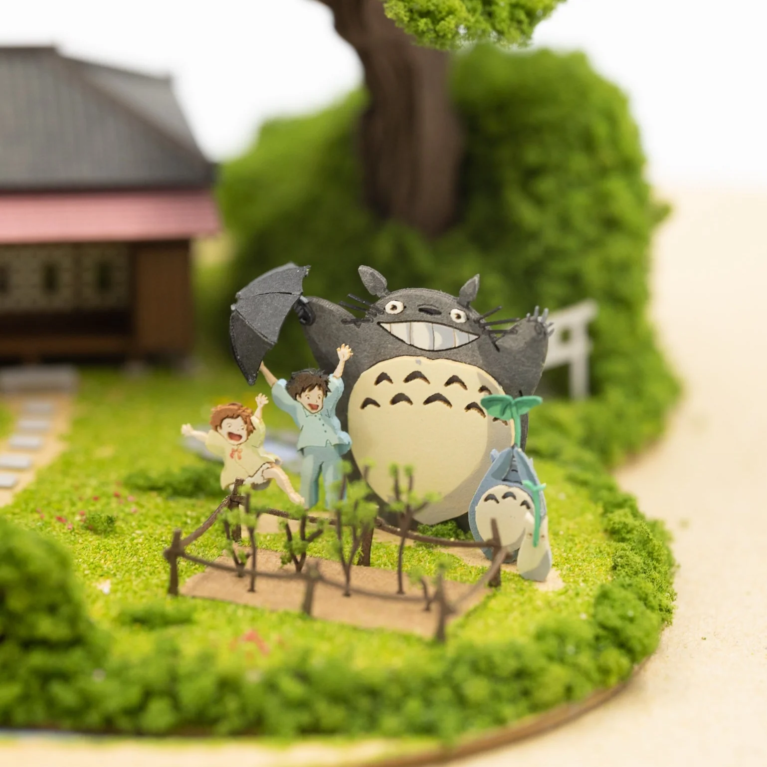 Ghibli Miniatuart Diorama | A Whole Lot of Totoro - Image 6