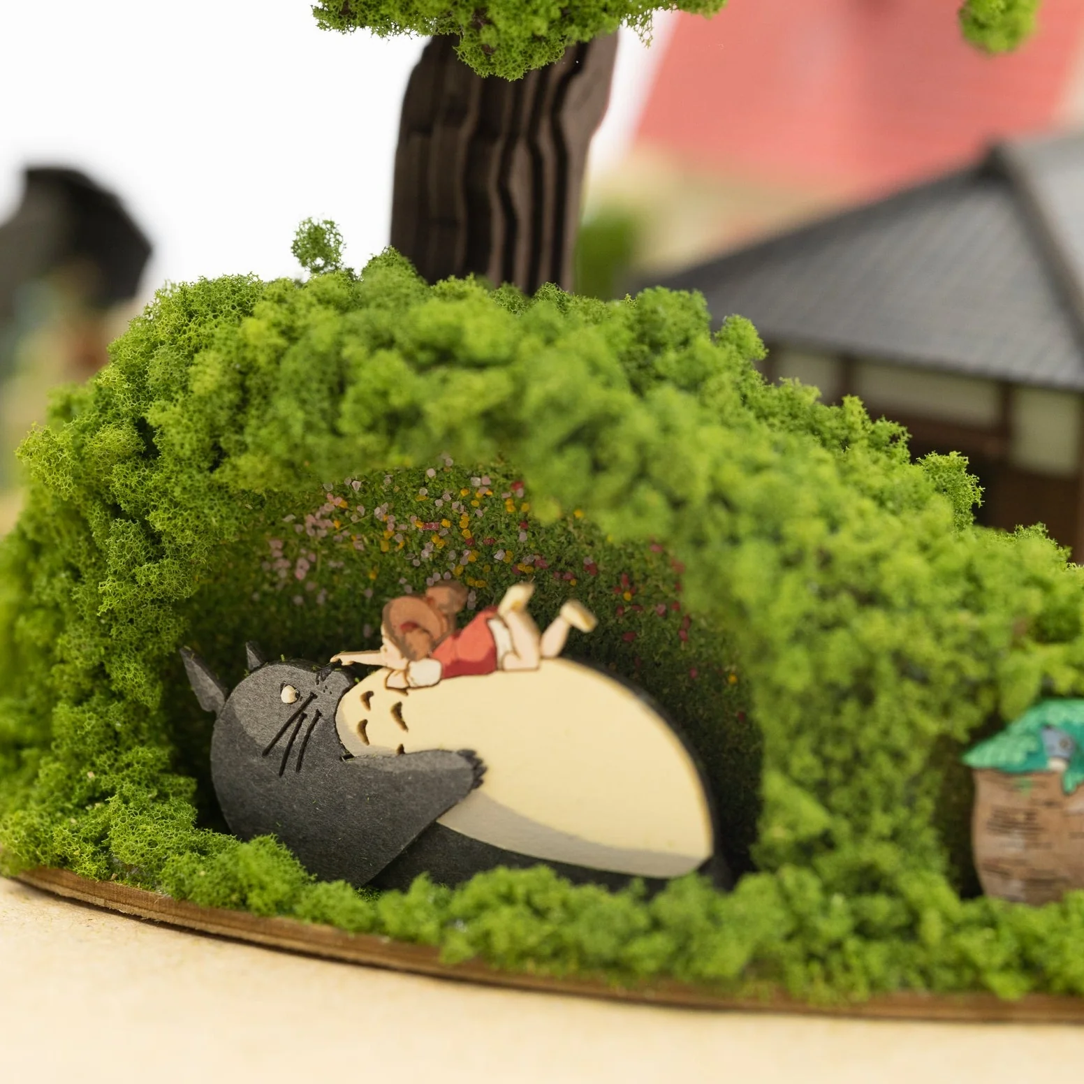 Ghibli Miniatuart Diorama | A Whole Lot of Totoro - Image 8