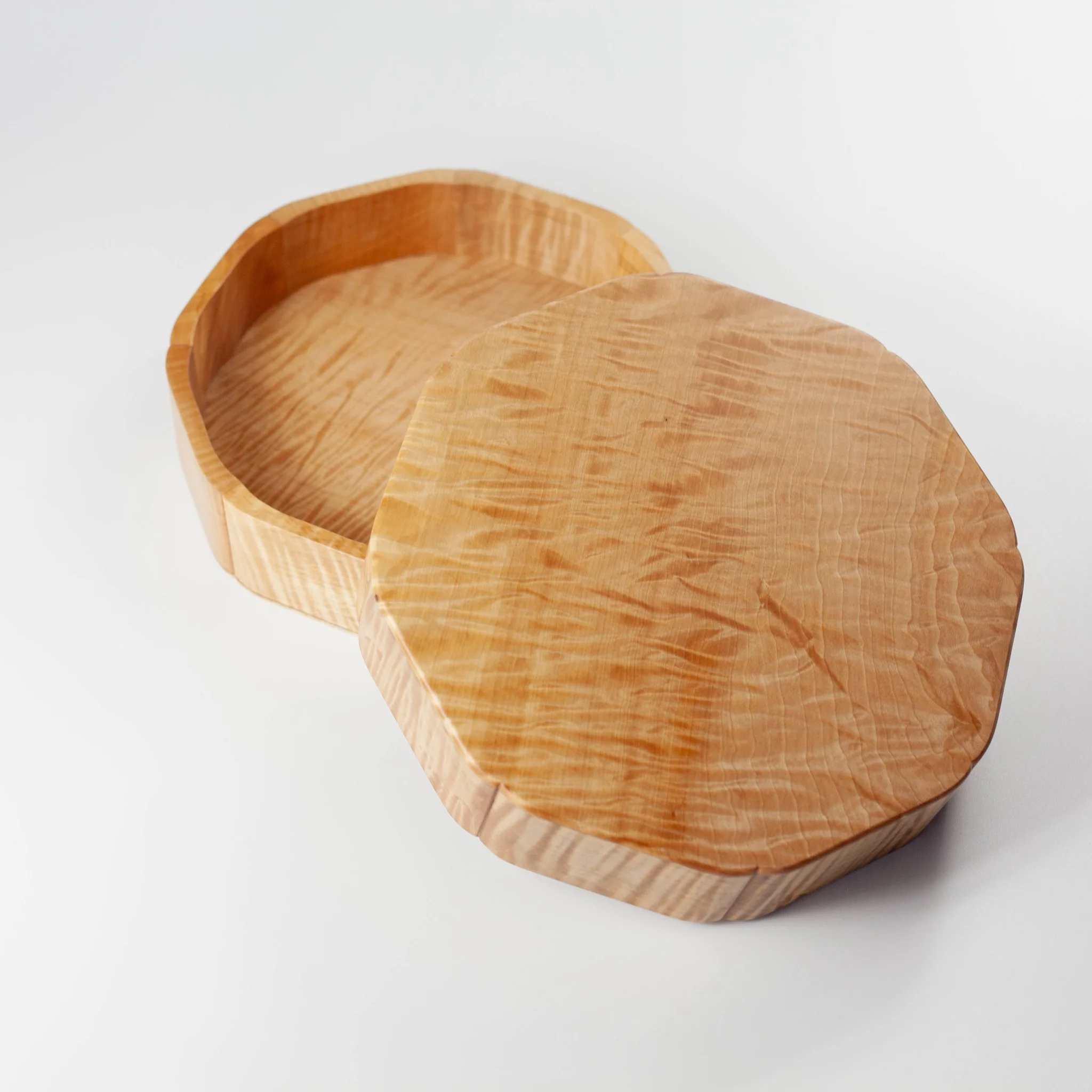 Miyama Octagonal Bento 390 | Tochi - Image 3