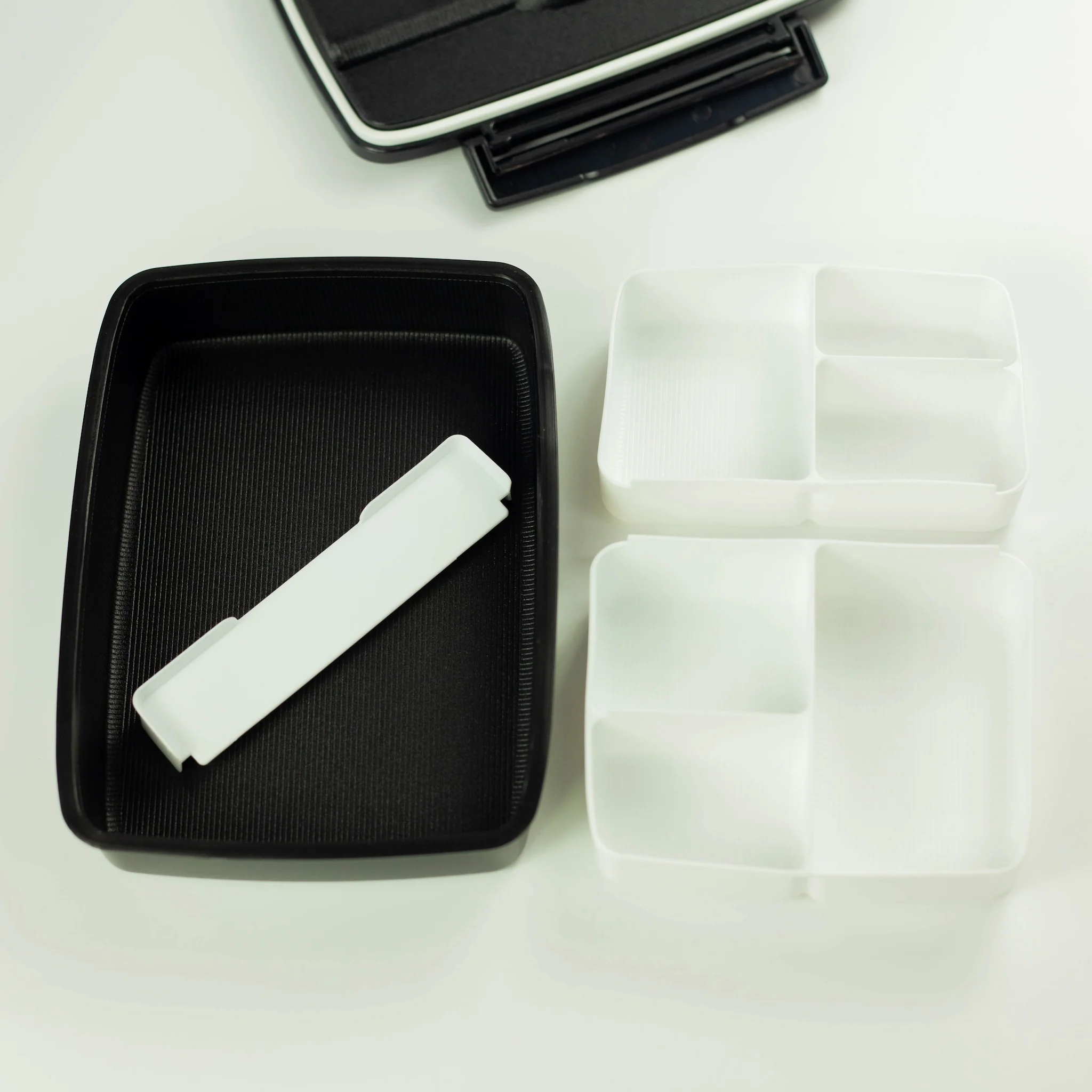 Shikiri Modern Plus Bento Box | 870ml - Image 9