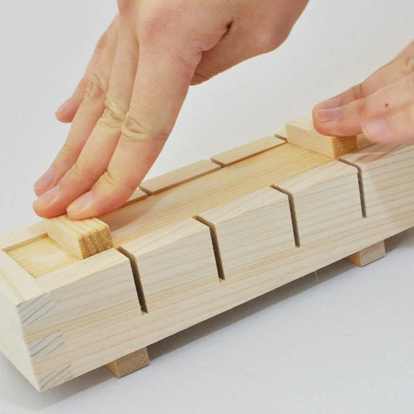 Hinoki Sushi Mold - Image 5